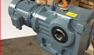 30千瓦电机配置多大硬齿面齿轮减速机 硬齿面齿轮减速机