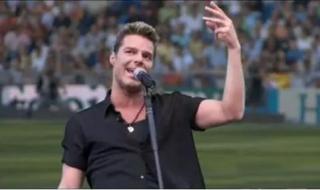 南非世界杯的主题曲是谁唱的,为何选其来主唱 南非世界杯主题曲